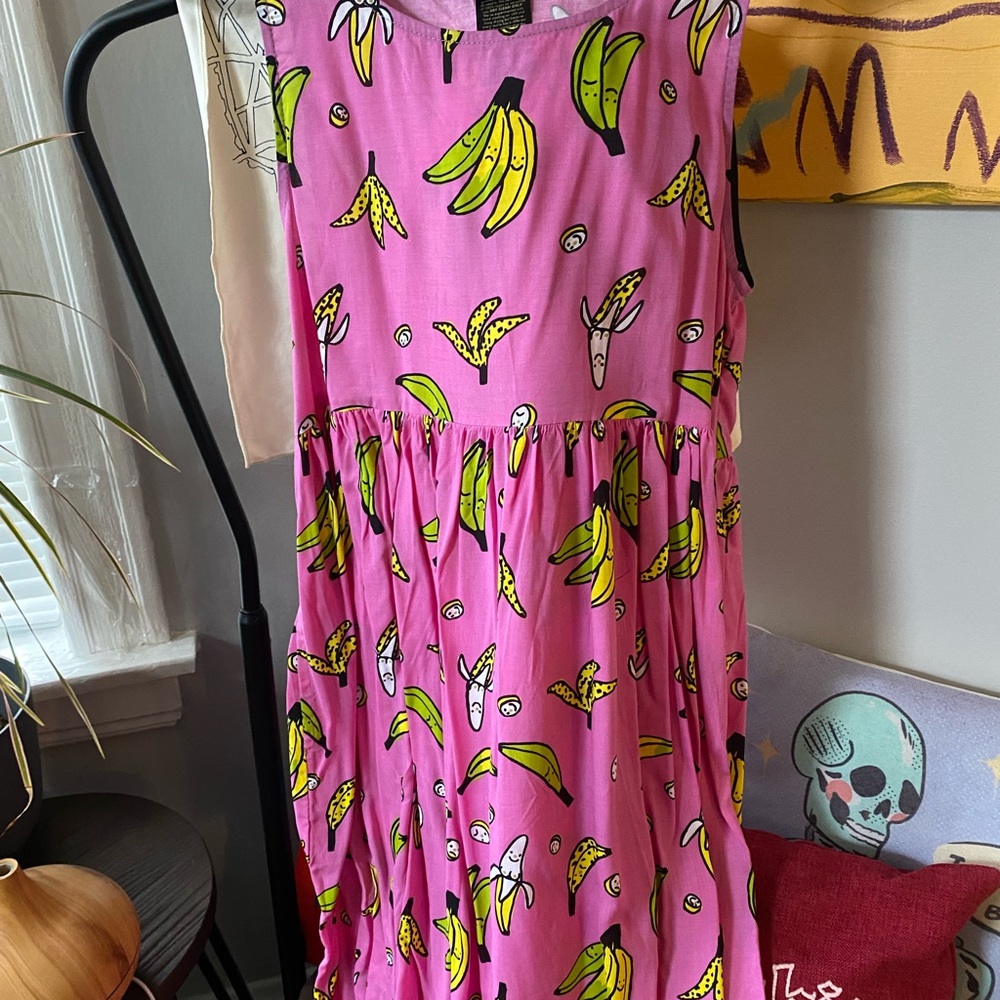 Pink Banana Print Dress Nooworks only wore 1 time!!!